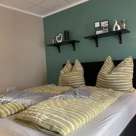 דירה Koenigsstrasse Mit Waschmoeglichkeit, Ohne Dusche Zschopau